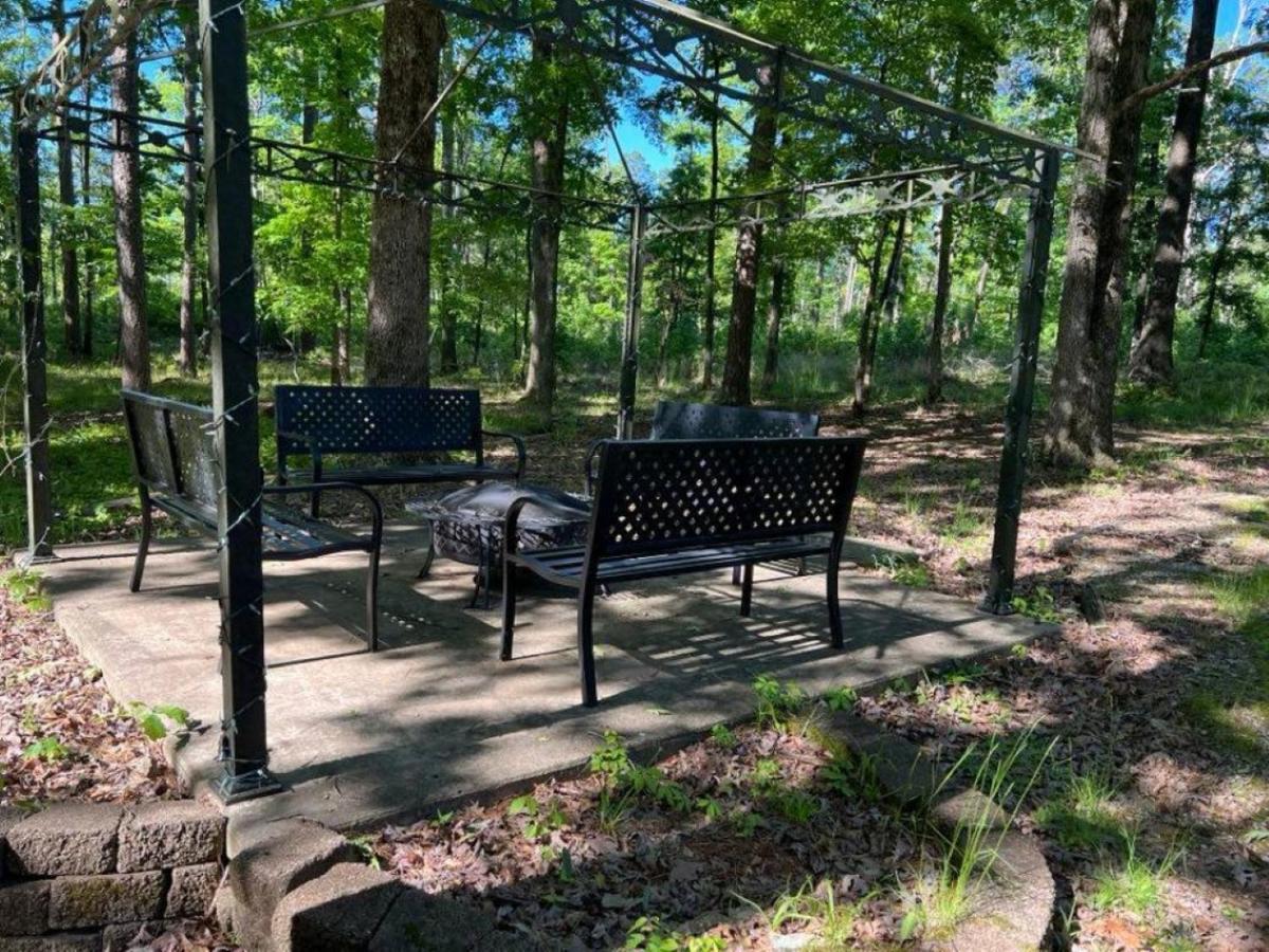 Resort Home On Half A Wooded Acres Sleeps Up To 14 Firepit For Smores Hot Springs Exteriér fotografie